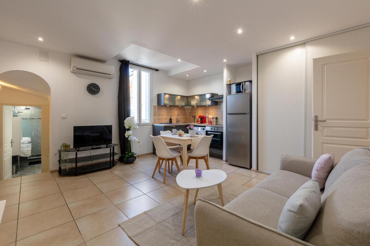 Coeur De Provence - Appt Climatise Apartment Draguignan Ngoại thất bức ảnh